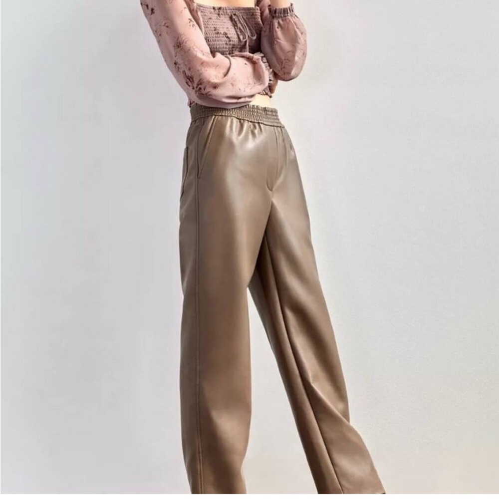 Wilfred ecru Faux Leather Pants
